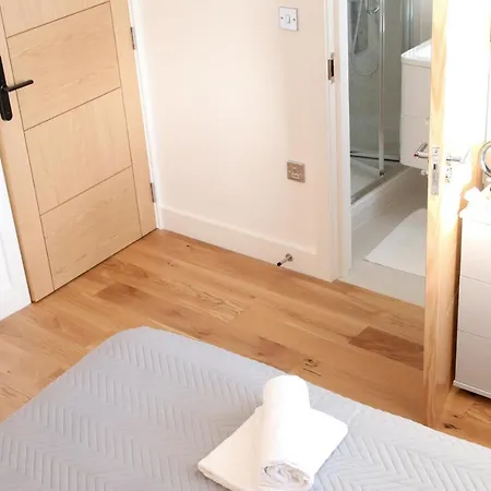 Exclusive Ensuite Double Room London Exterior photo