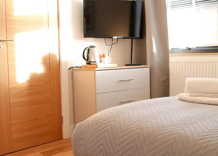 Exclusive Ensuite Double Room